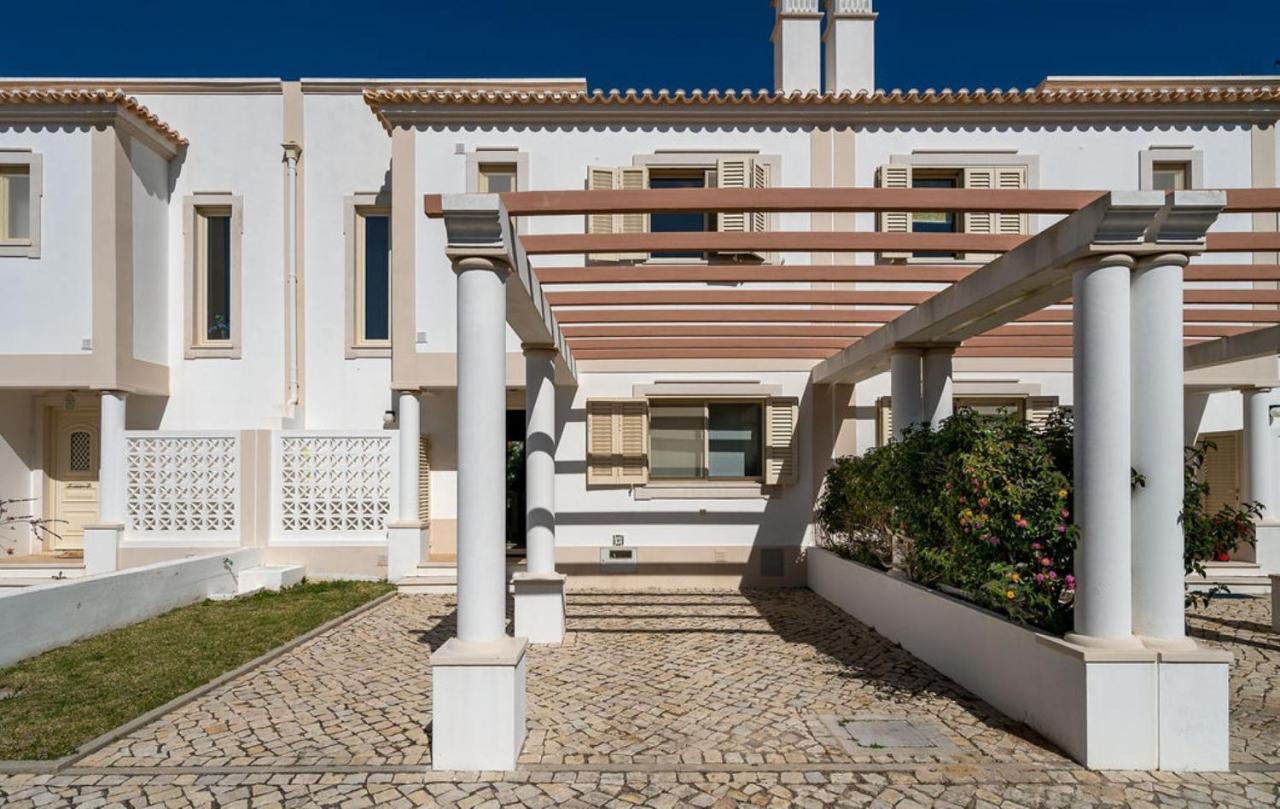 Villa Cantinho By Intiholidays Albufeira Exterior photo